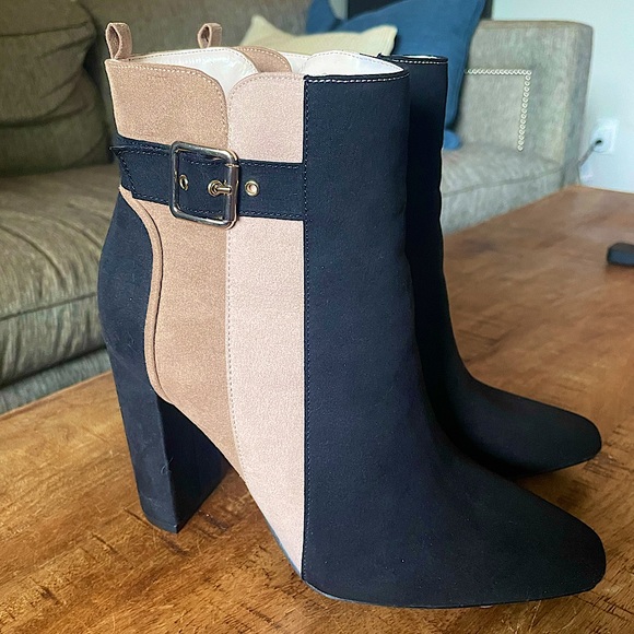 JustFab Linette Boots Size 7.5 - Picture 1 of 4